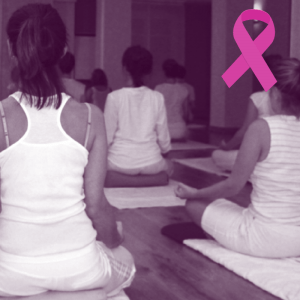Yoga terapéutico para mujeres en rehabilitación de cáncer de mama